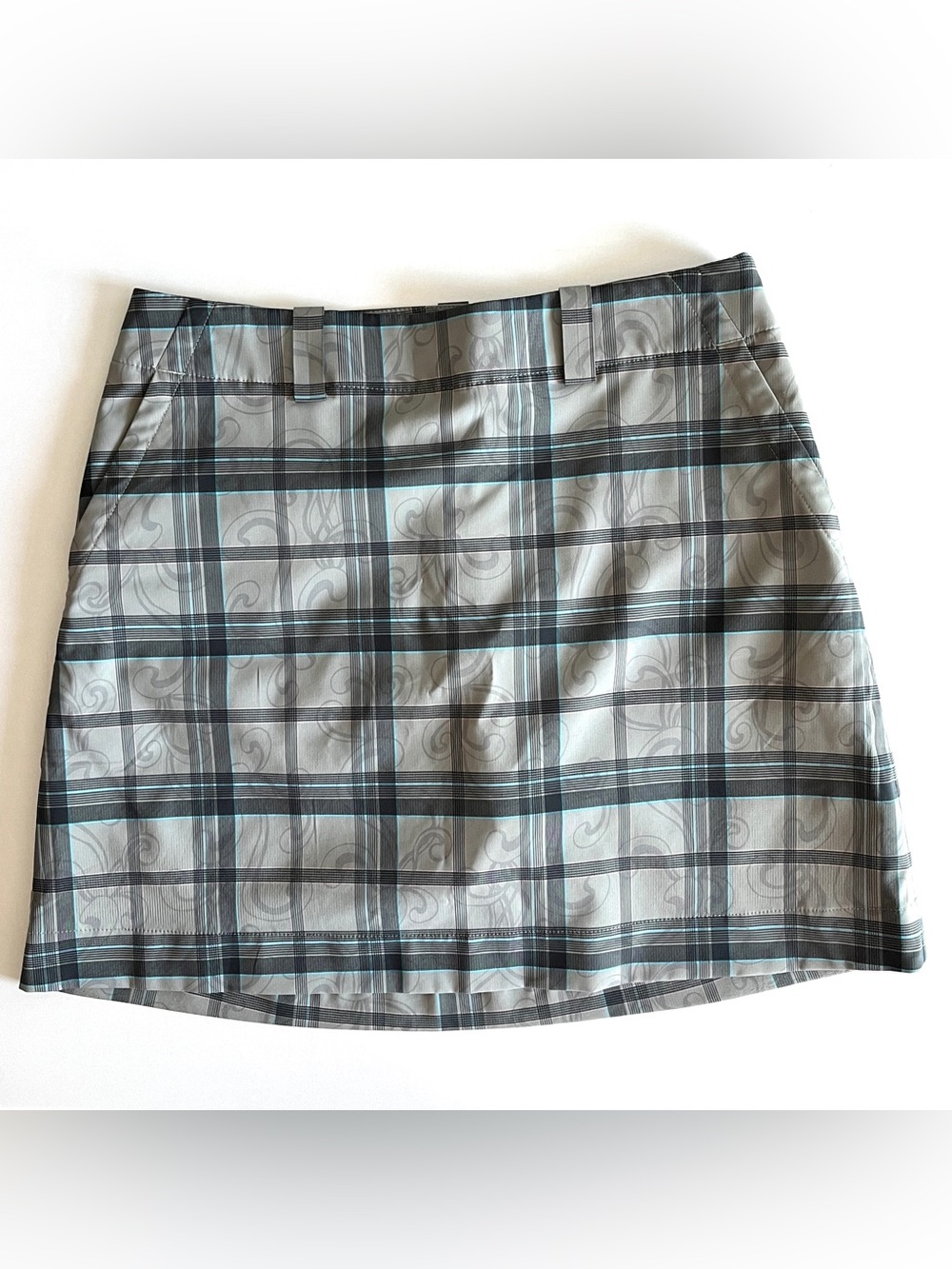 Nike Golf skort womens 6 dri fit gray plaid skirt pockets paisley print belt